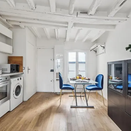 Apartment Bnbnova - Le Louvre & Notre-dame Paris